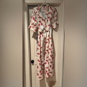 Chic Long Sleeve Floral Dress in White and Red